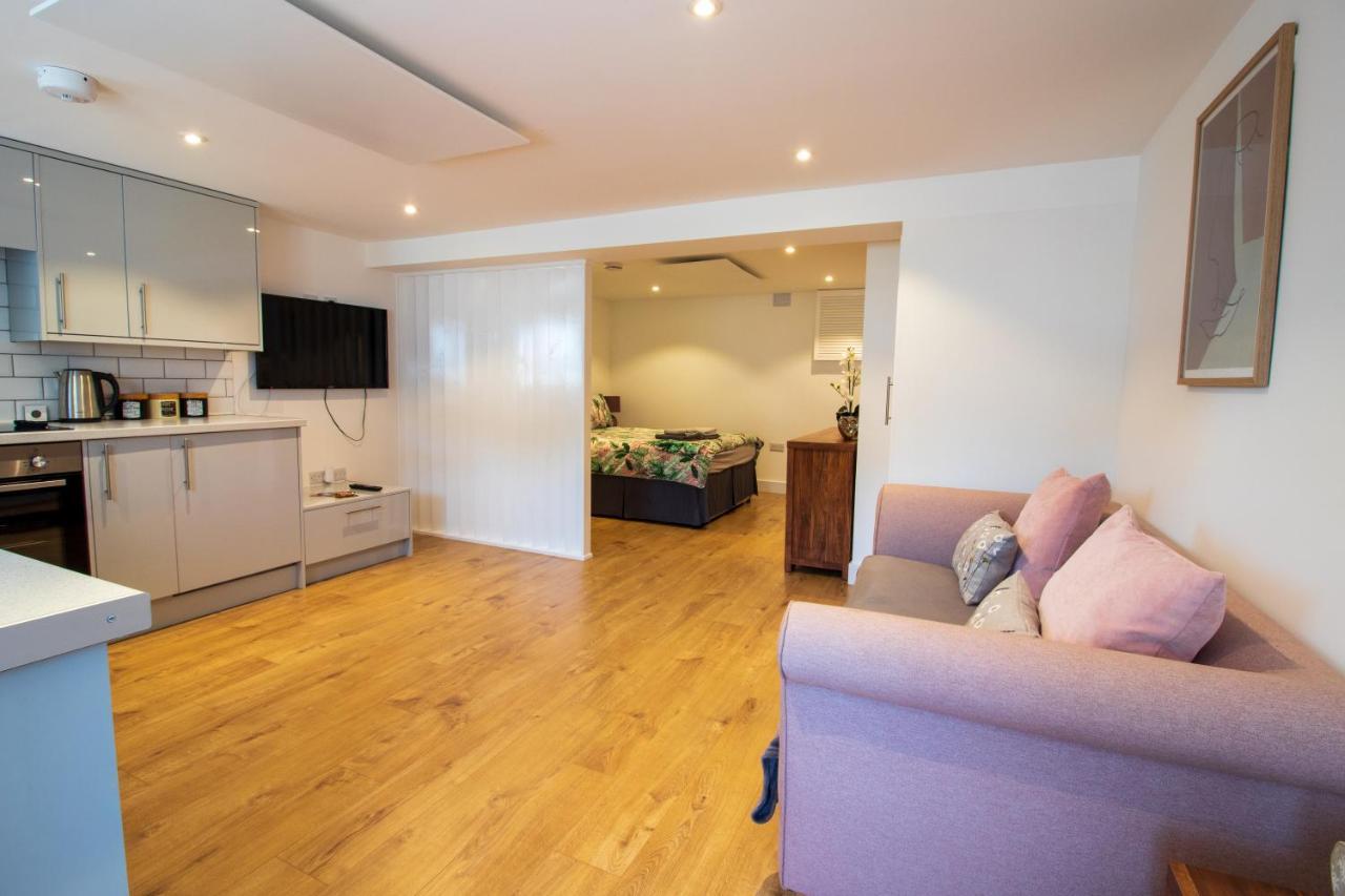 Stylish Studio In The Heart Of The English Riviera Торки Экстерьер фото