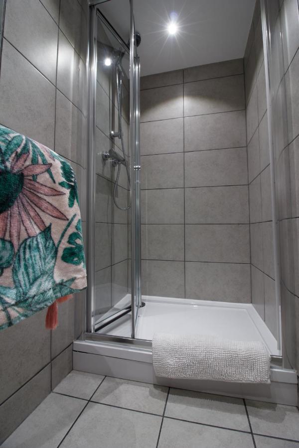 Stylish Studio In The Heart Of The English Riviera Торки Экстерьер фото